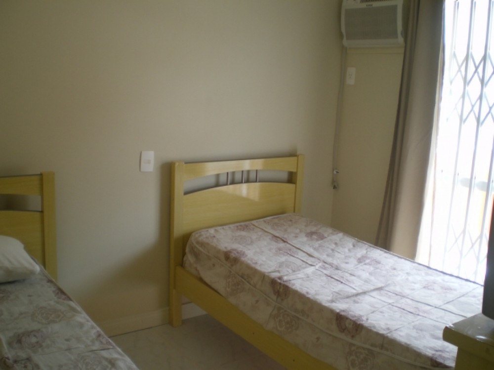 Lindo sobrado perto do mar