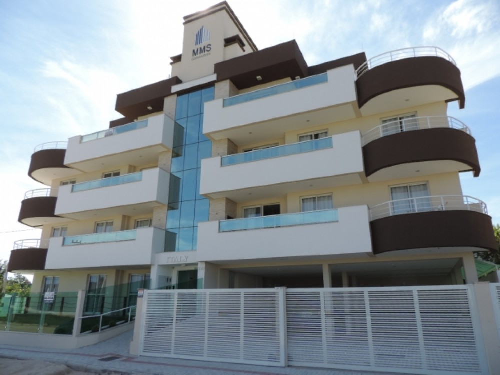 Cobertura nova com vista para o mar!