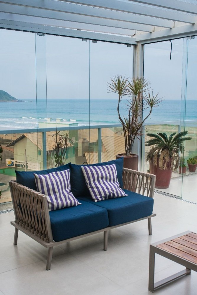 COBERTURA ALTSSIMO PADRO COM VISTA PARA O MAR