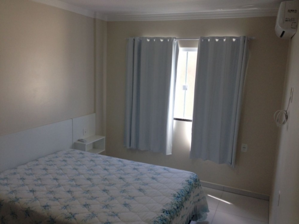 Apartamento novo em Mariscal