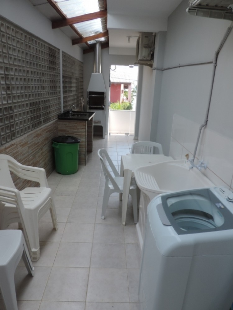 Apto com vista para o mar