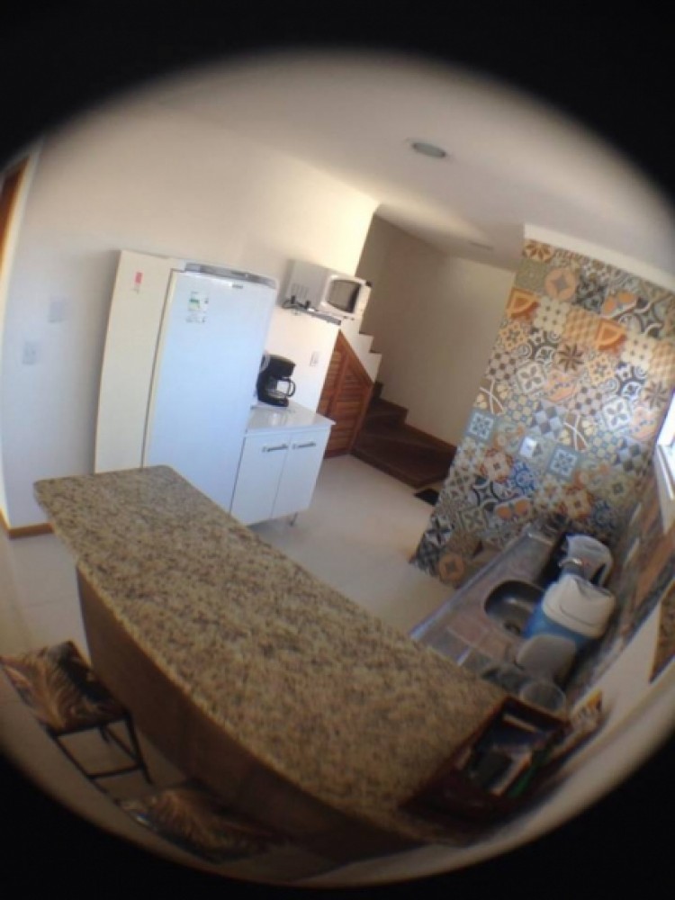 Sobrado com 3 dormitrios em Canto Grande