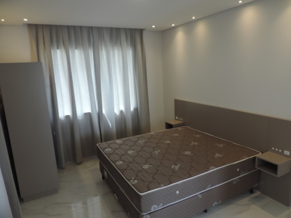 Alto padro de frente para o mar!