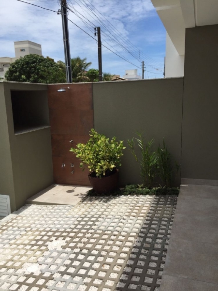 Sobrado novo alto padro