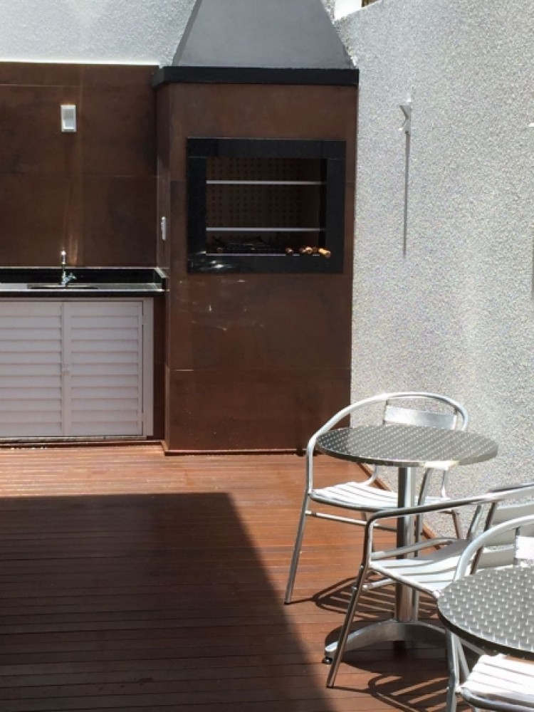 Sobrado novo alto padro