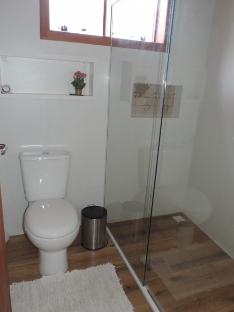 Linda casa em Canto Grande!