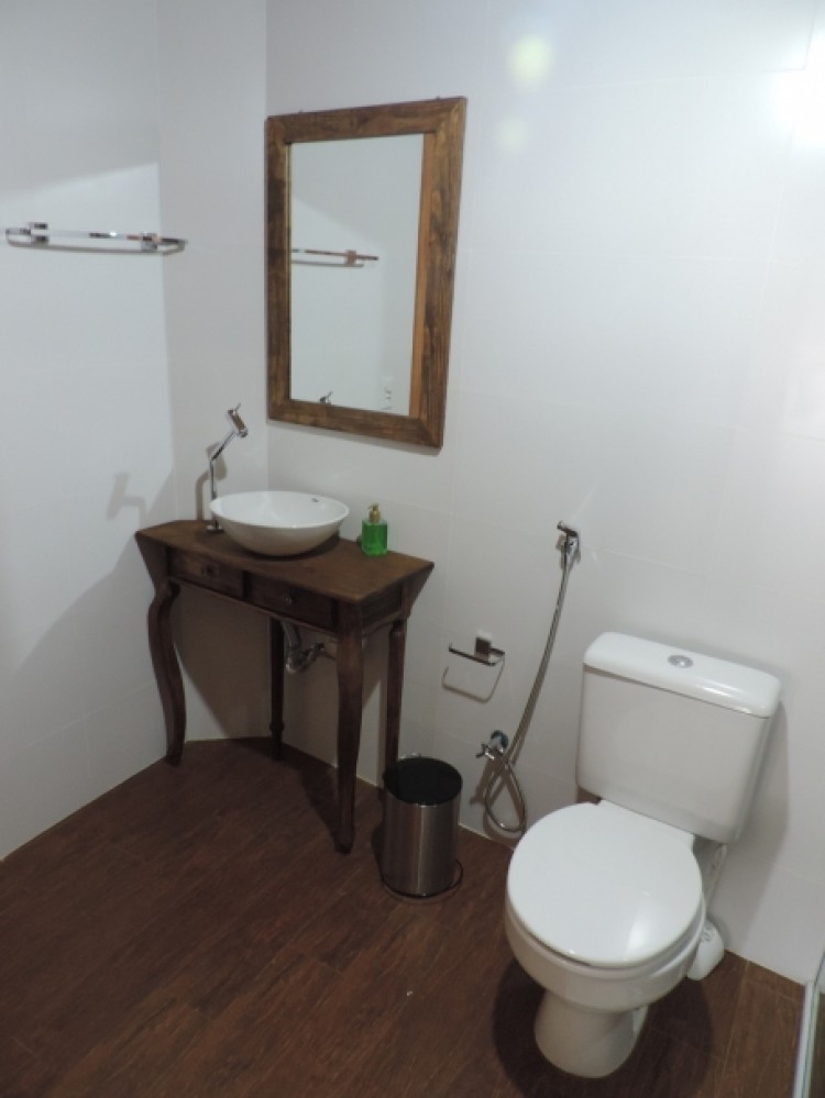 Linda casa em Canto Grande!